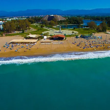 Bieno Venues Otel 4*