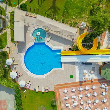 Отель Bieno Venues 4*